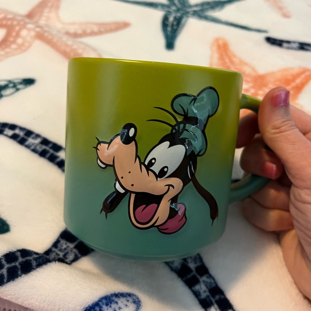 Disney Goofy and Pluto Mug